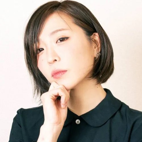 【画像】オカルト界のアイドル、角由紀子(43)さんの色気がすぎる件wwwww