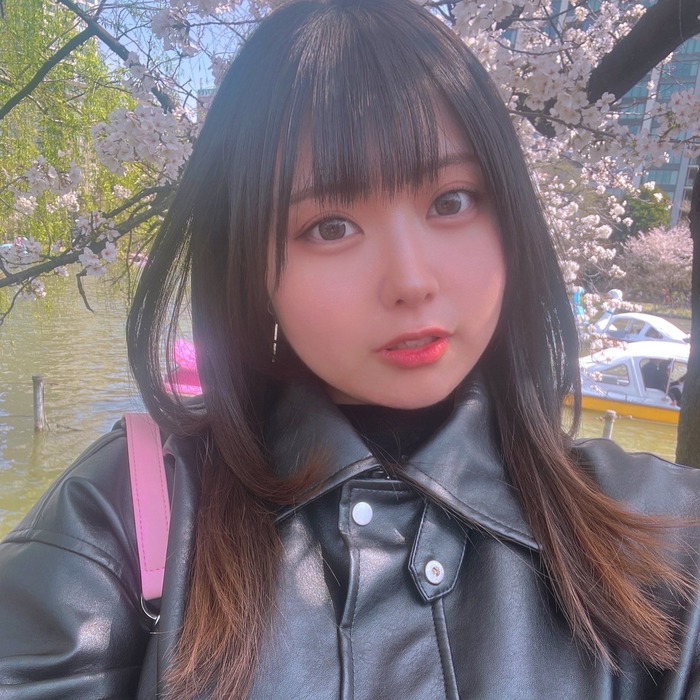 【画像】グラドルさん、脱いだらむっちむちボディすぎたwwwww