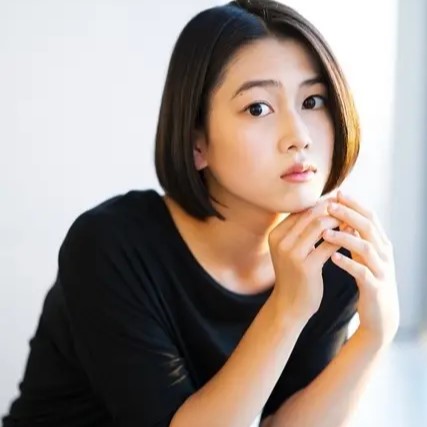 【画像】元アイドル声優(20)さん、お胸の膨らみがエチエチだと話題にwwwwwww