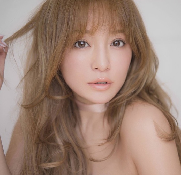 【画像】浜崎あゆみ(47)さん、最新のビジュアルがこちらｗｗｗｗｗｗ