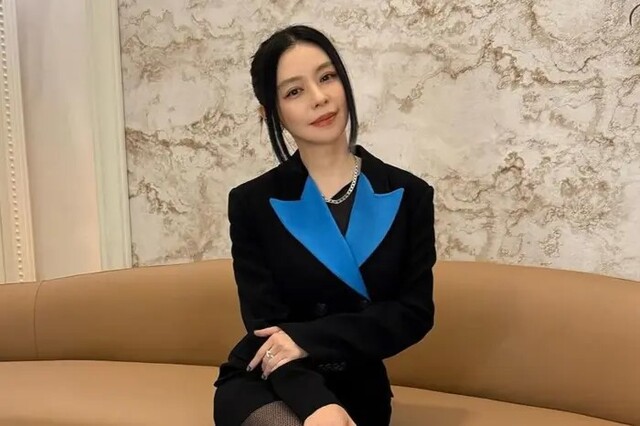 【画像】現在のビビアン・スー(51)さん、美人すぎると話題になってしまうｗｗｗｗｗｗ