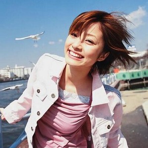 pLjnNLAr_400x400
