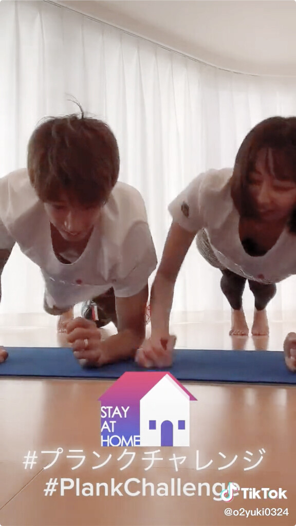 動画 テレ朝の久冨慶子アナが生おっぱいプルンプルンさせてしまう Gif画像あり 女子アナお宝画像速報 5chまとめ