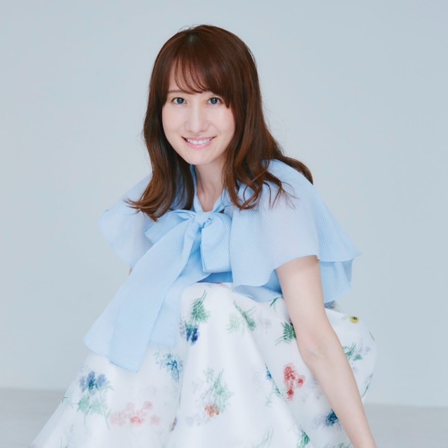 【画像】爆乳気象予報士の吉井明子さん、写真集の売上No.1になってしまうwwwwww