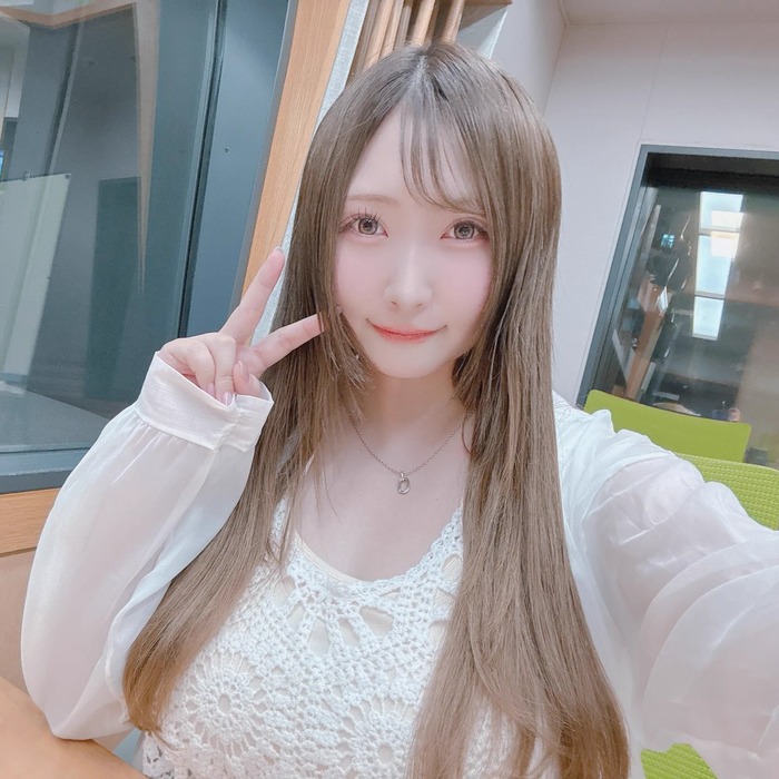 【画像】声優の白石晴香さん、こんなに胸デカかったんだなｗｗｗｗｗｗｗｗ