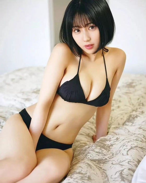 田中美久の水着グラビア