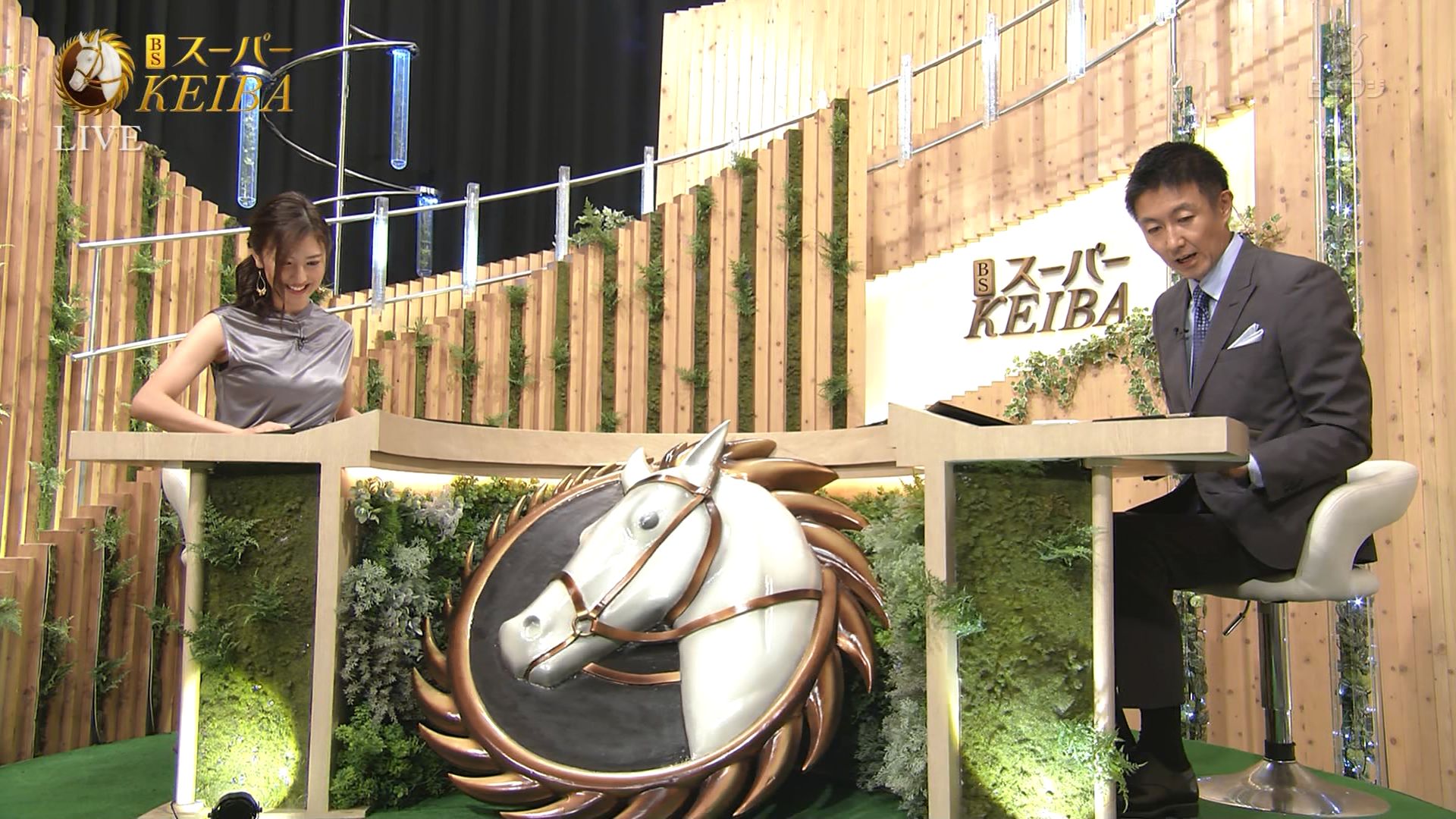 女子アナお宝画像速報－5chまとめ【画像】BSスーパーKEIBAの小澤陽子アナのおっぱいエロ過ぎてｗｗｗｗｗコメントする