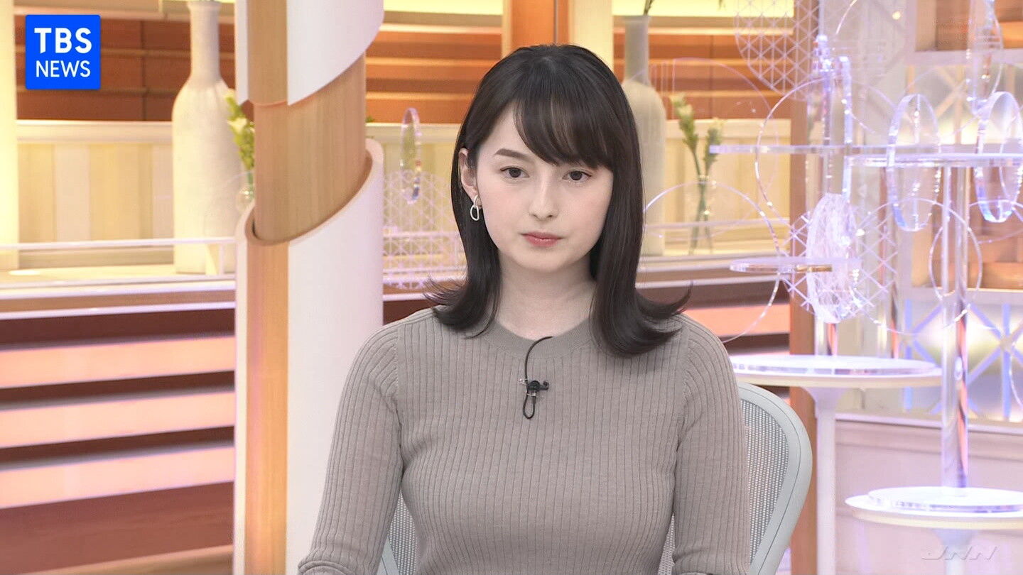 山本えりか乳房