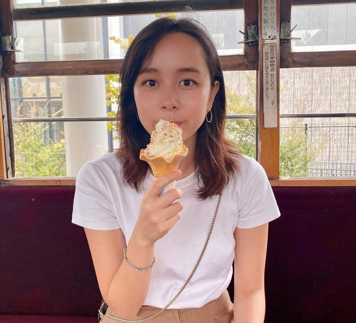 舌が長いユーチューバー