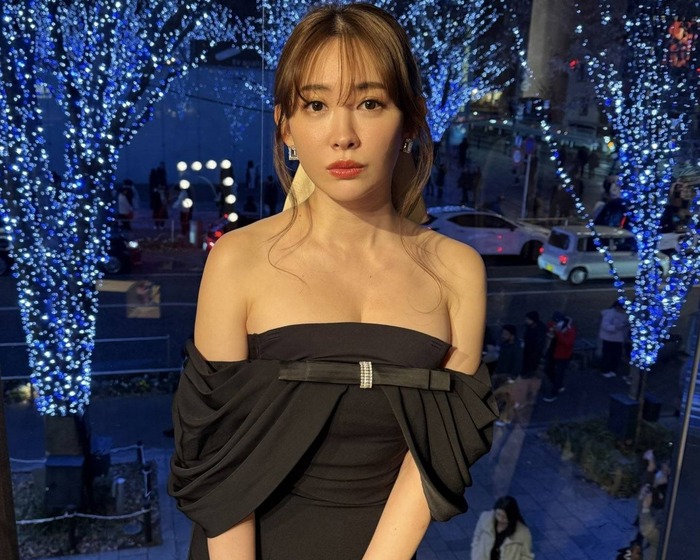 【画像】元AKB48小嶋陽菜さん、完熟食べ頃ボディがたまらなくエ●チだったｗｗｗｗｗ