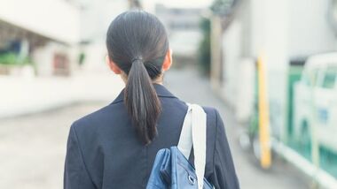 女子中学生のセクシービデオ