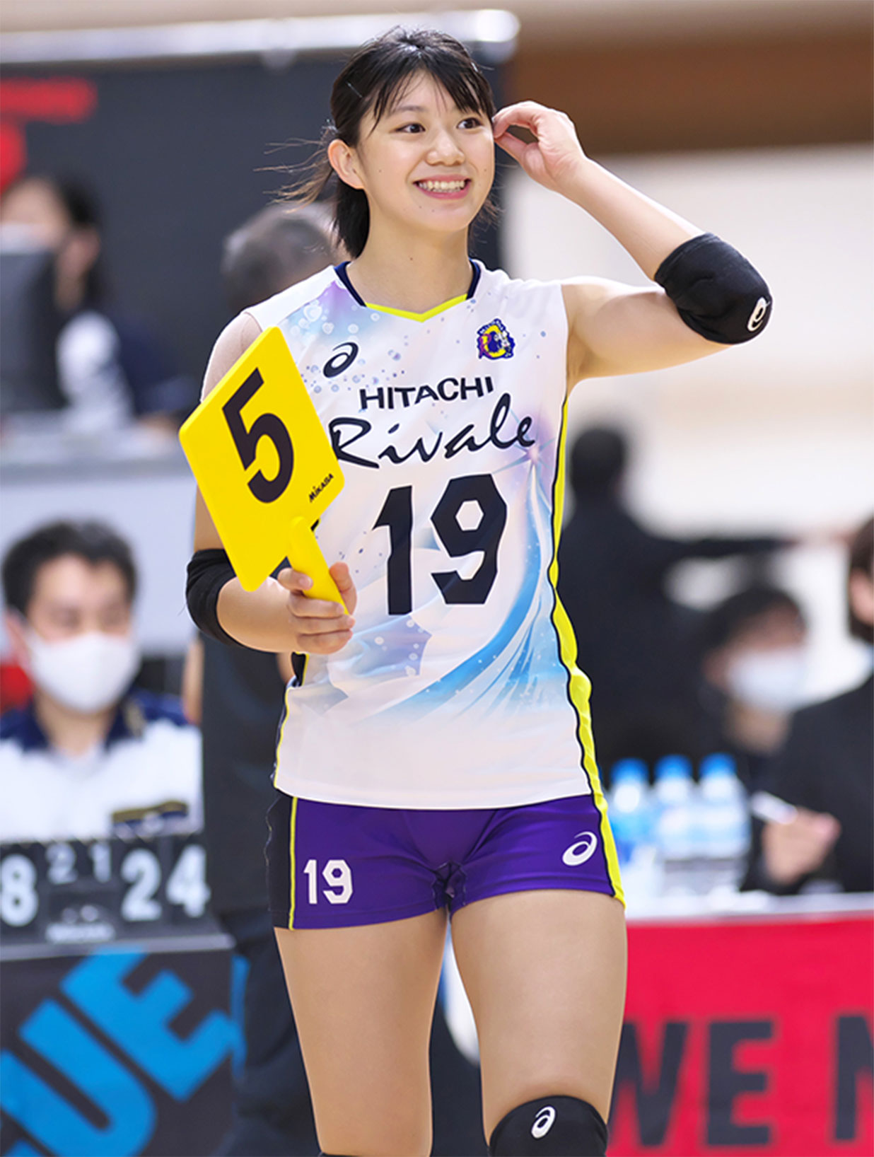 岩坂菜奈　エロ 