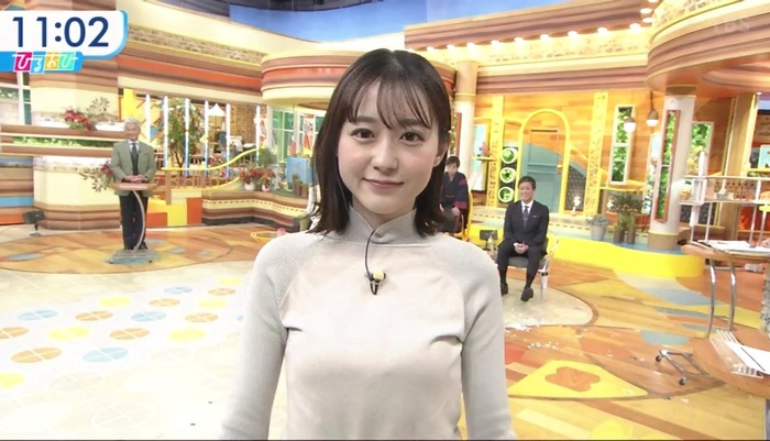 若林有子アナの胸