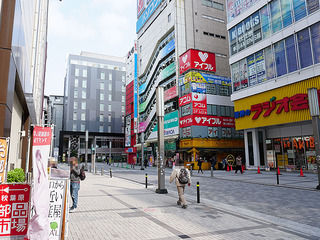 夜の秋葉原