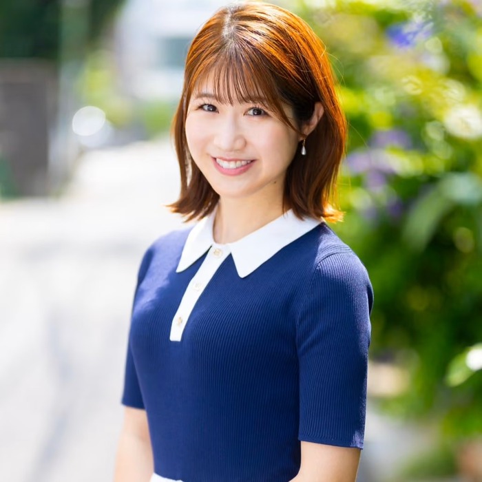 【画像】気象予報士の坂口愛実さん、白いブラウスにお○ぱいが浮かび上がってしまうwwwwwww