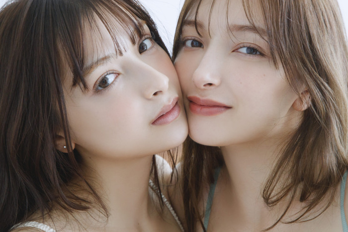 【画像】セクシー美人姉妹さん、地上波でお○ぱいを触らせてしまうwwwww