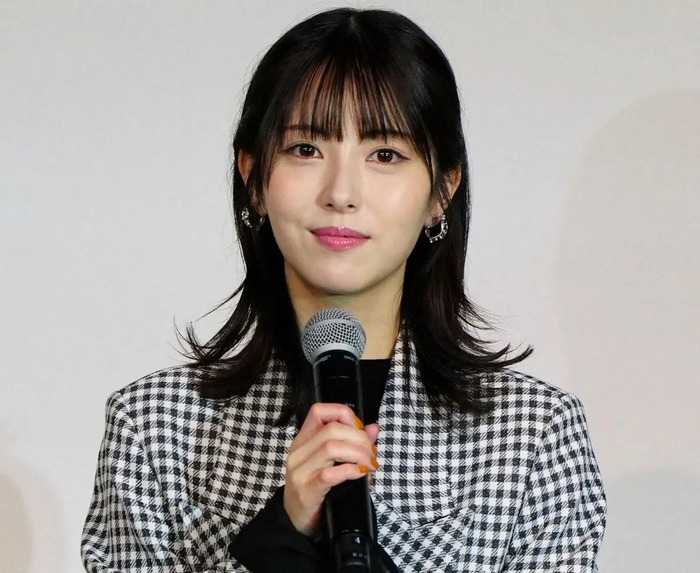 【画像】浜辺美波さん、かつて驚きの事実をカミングアウトしていたwwwww