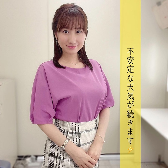 吉井明子のおっぱい４