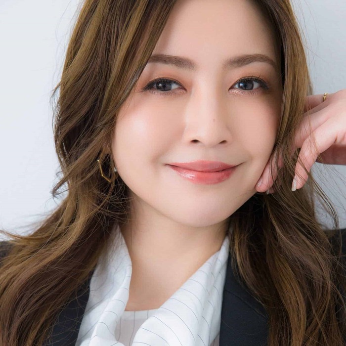 【画像】元女優の片瀬那奈(44)さん、会社員となった現在のお姿が話題にｗｗｗｗｗｗｗ