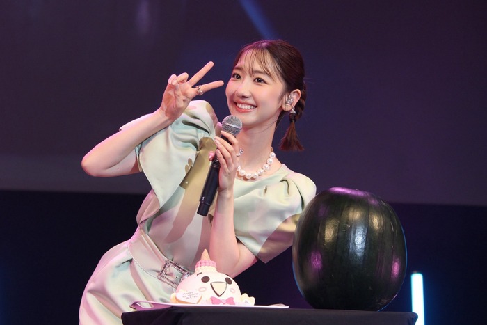 【画像】柏木由紀さん、恥ずかしい部分を盗撮されてしまうwwwwww