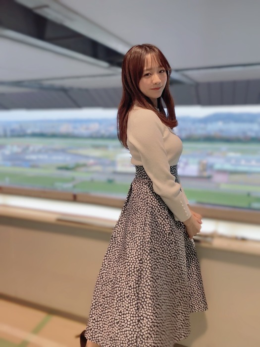 森香澄アナの巨乳