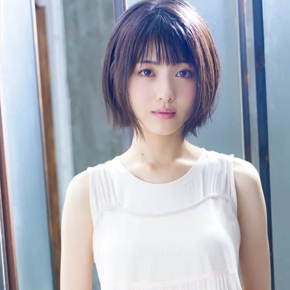 【画像】浜辺美波さん、インスタで汗だくムチムチボディを披露wwwwww