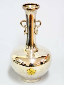 韓国の偉大な文化である王室御用達の花瓶