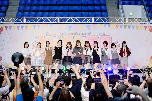 【画像】人気∧∨女優軍団さん、全員で女子高生コスプレをした結果ｗｗｗｗｗｗｗ
