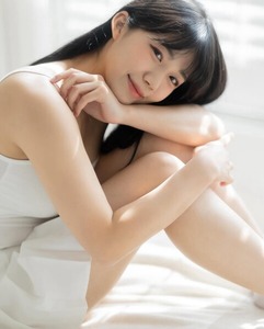 【画像】 こういう男の前では絶対ボロを出さないタイプの清楚エ□女wwwwwww