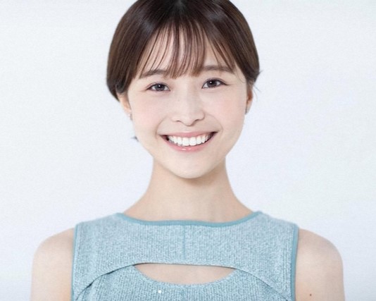 【画像】元フジの女子アナ渡邊渚さん、水着姿でタトゥーがバレてしまうｗｗｗｗｗ