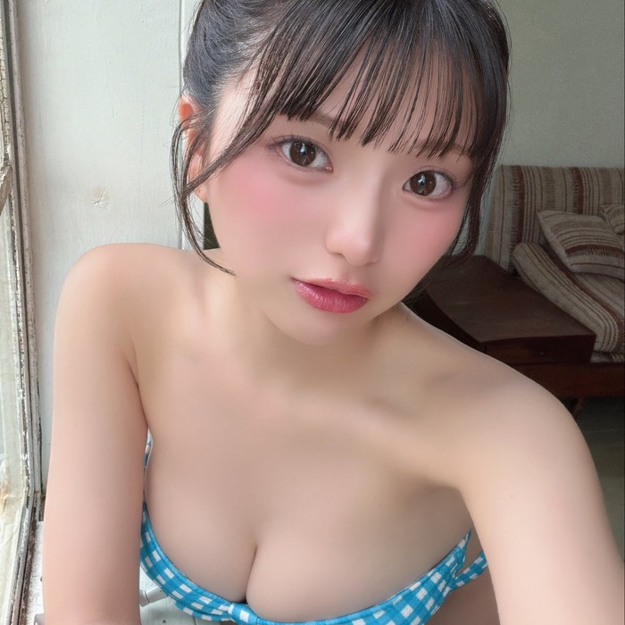 【画像】グラビアアイドル(23)さん、蜜をたくさん集めてしまうｗｗｗｗｗｗｗ