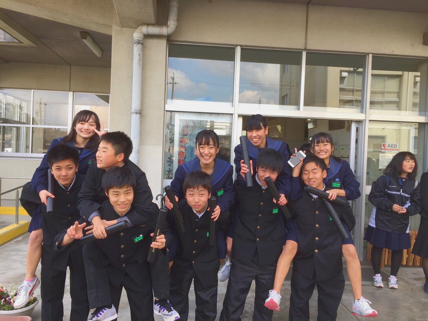 画像 中学生 カップルで卒業写真撮ろうぜ 女子アナお宝画像速報 5chまとめ 画像 中学生 カップルで卒業写真撮ろうぜ 女子アナお宝画像速報 5chまとめ