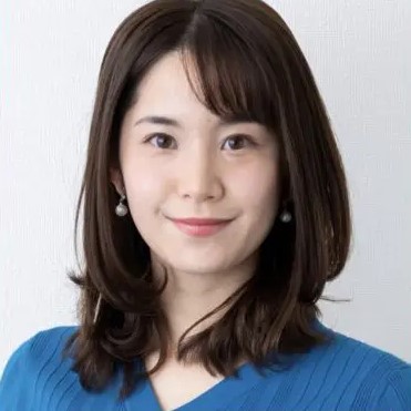 【画像】飯尾夏帆アナ、服の上からでもわかる乳房がエ□いwwwww