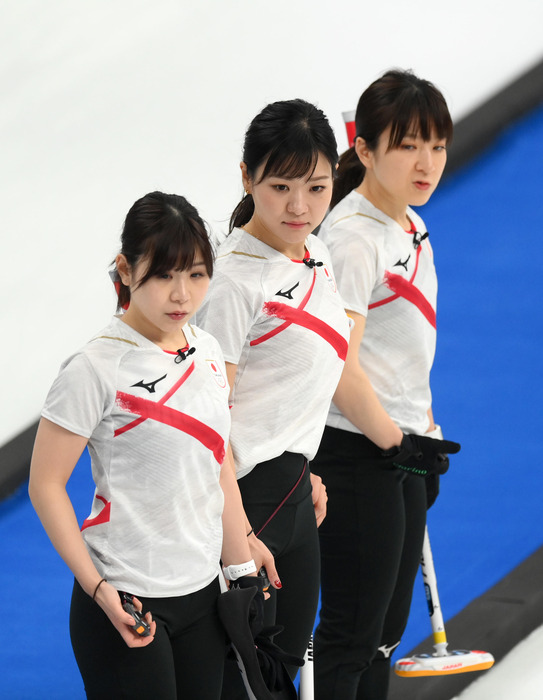 吉田知那美の尻