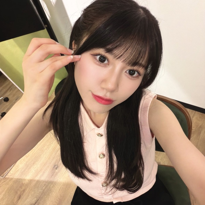 【動画】身長159、バスト94、ウエスト61、ヒップ92の爆乳グラドルさん