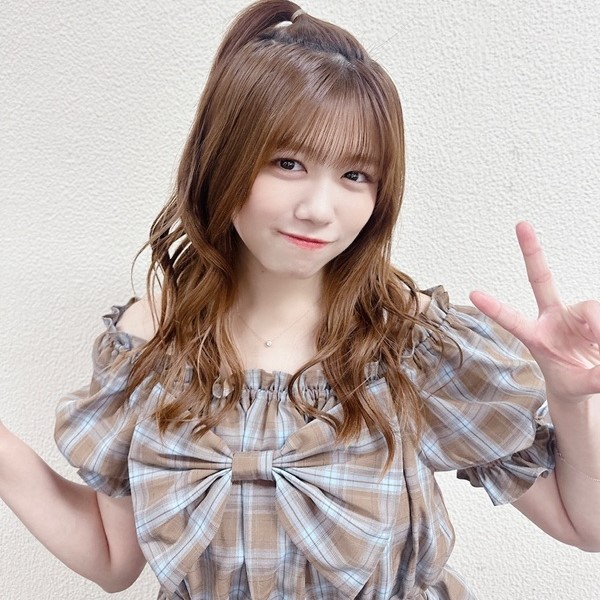 【画像】櫻坂46元メンバーさん、突然競馬番組に登場し話題になってしまうｗｗｗｗｗｗ