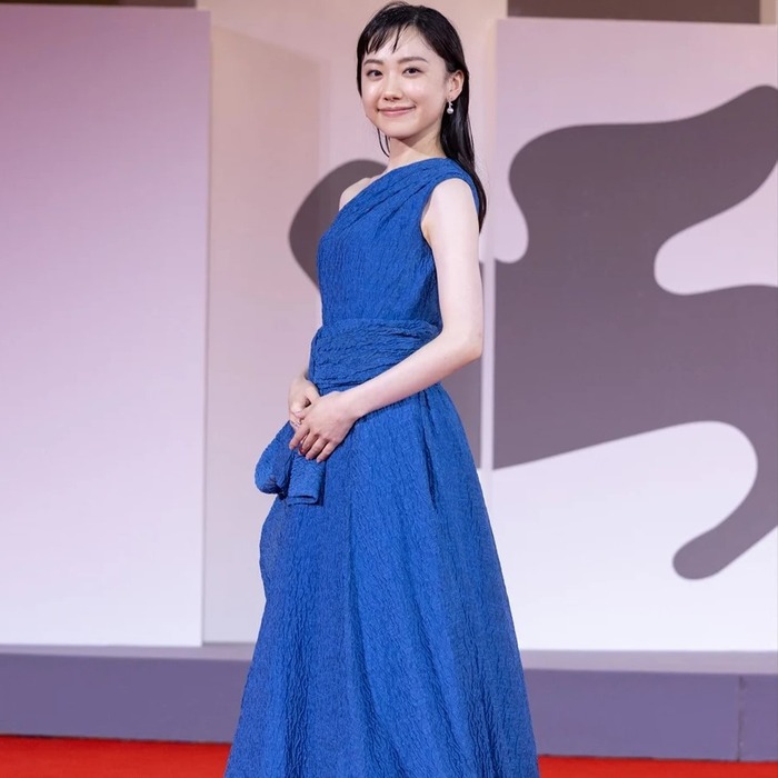 【画像】芦田愛菜(22)さん、大胆なイメチェンをした結果ｗｗｗｗｗｗ