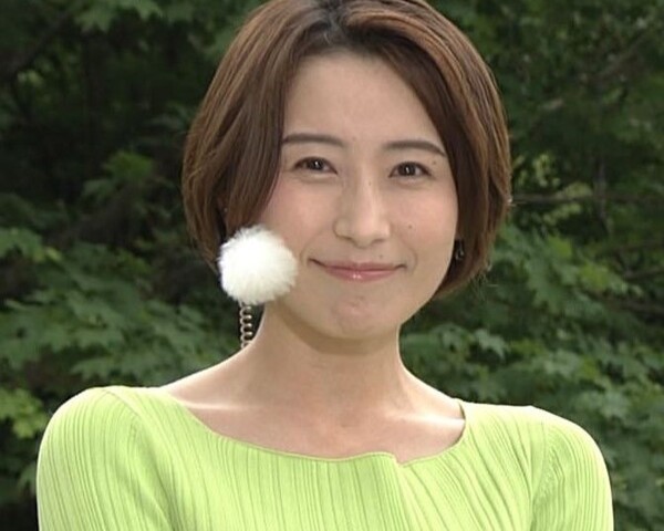 【画像】気象予報士の近藤奈央さん、あみあみスカートが透けてる疑惑浮上ｗｗｗｗ