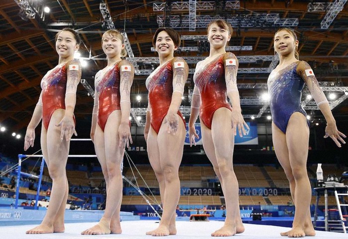 体操女子日本代表のおっぱい