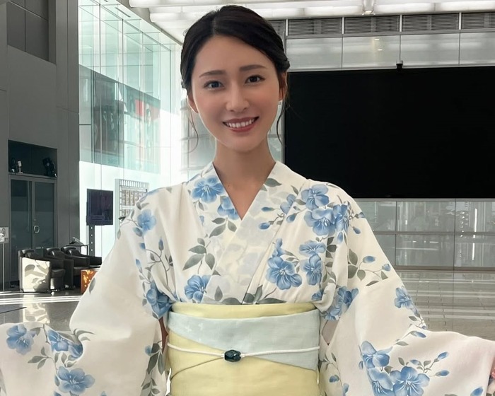 【画像】宮本真綾アナ、衣装がぶっ飛んでると話題になってしまうｗｗｗｗｗｗ