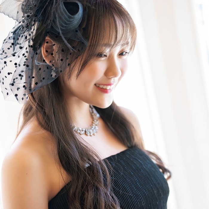 【画像】現役アイドル(21)さん、セクシーな腋が美味しそうだと話題にwwwwwww