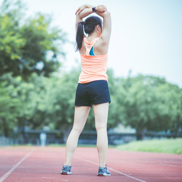 【画像】女子陸上の優勝選手さん、1人だけレベチすぎるwwwwww