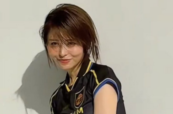 【画像】 長濱ねる(27歳)の乳がヤバイと話題にｗｗｗｗｗｗｗｗｗ