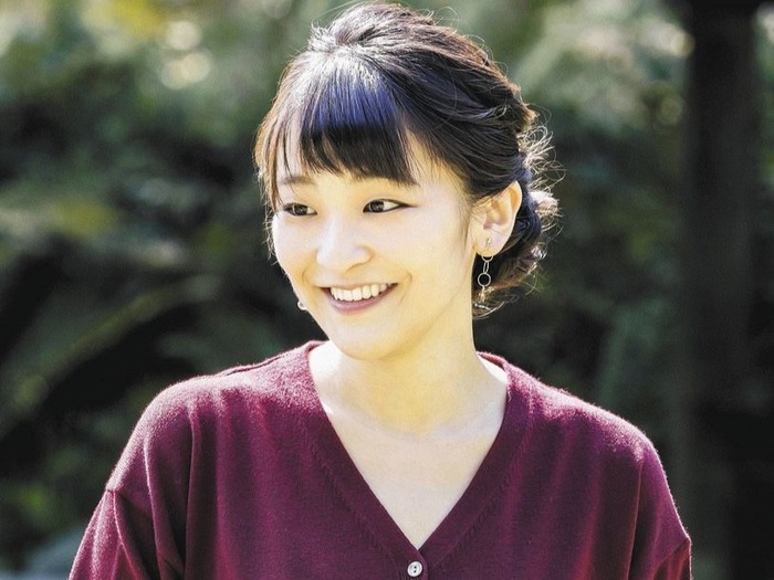 【画像】眞子さん、乳房が乱れ狂う瞬間を激写されてしまうｗｗｗｗｗ