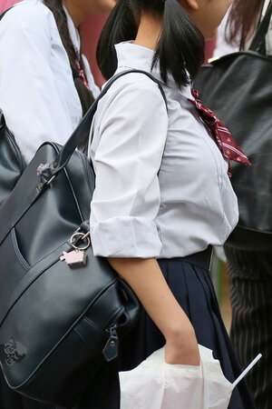 女子高生のパンツ