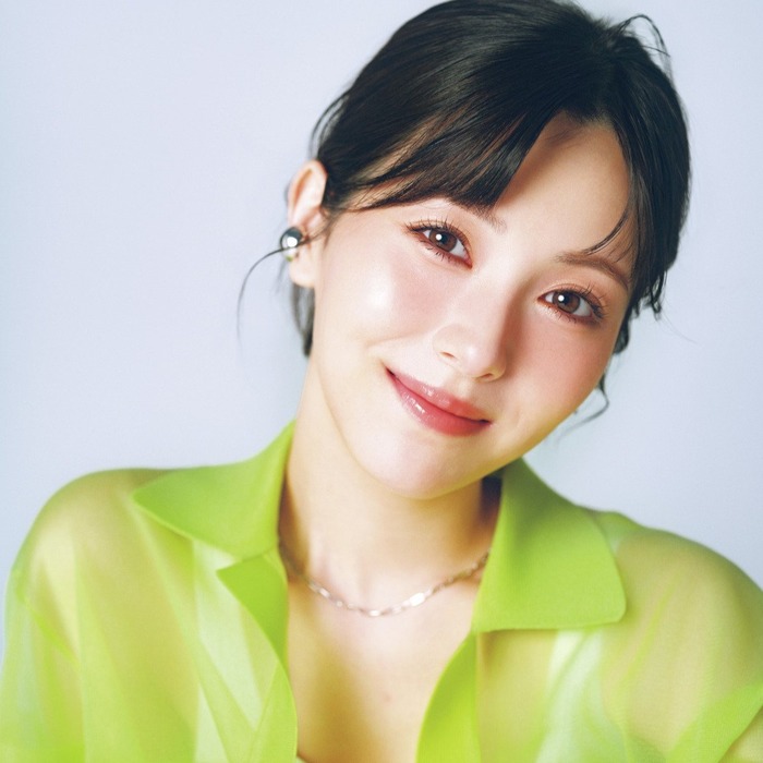 【画像】浜辺美波さん、欲求の満たし方がワイルドすぎるwwwwww
