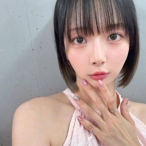 【画像】岡田紗佳さんの中国人ママ、めちゃくちゃ美熟女だった