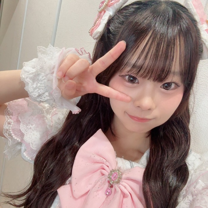 【画像】アイドルの卵さん、めちゃくちゃ初々しいwwwww
