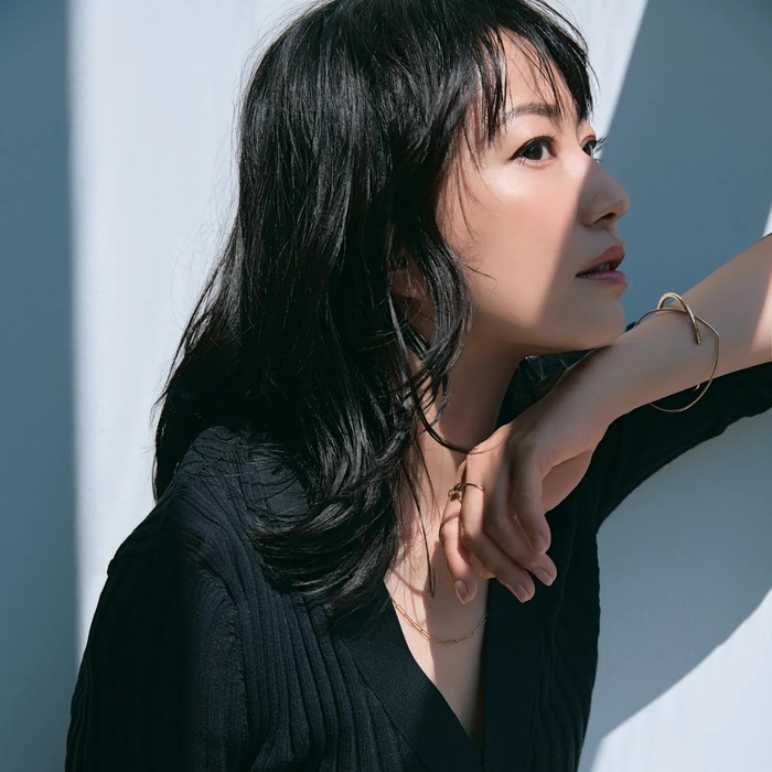 【画像】菅野美穂さん、カメラマンとヤッちゃった伝説の写真集がこちらｗｗｗｗｗｗｗ