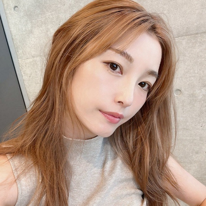 【画像】木下優樹菜(38)さん、グッタリした姿をSNSで公開するも炎上騒ぎになってしまうwwwww